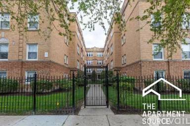 Main picture of 4009 N Lowell Ave