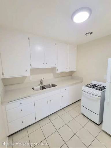 Main picture of 5729 California Ave