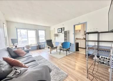 Main picture of 312 Rosecrans Ave