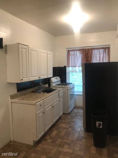 Main picture of 816 Belmont Ave