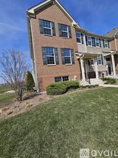Main picture of 8987 Disbrow St