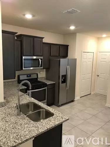 Main picture of 285 Coastline Way