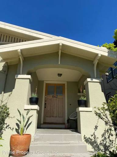 Main picture of 642 Viona Ave