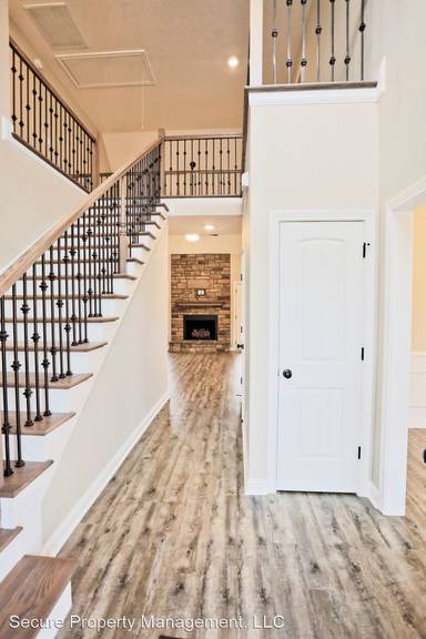 Main picture of 513 Dexter Dr