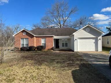 Main picture of 215 Tyson Glen Dr