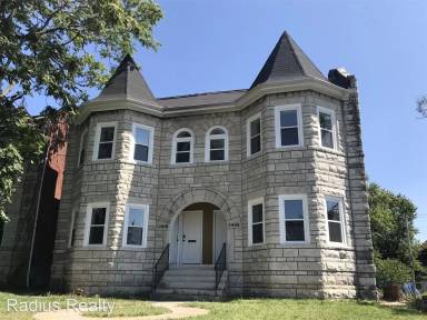 Main picture of 1416 Union Blvd