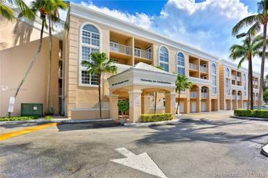 Main picture of University Inn Condo