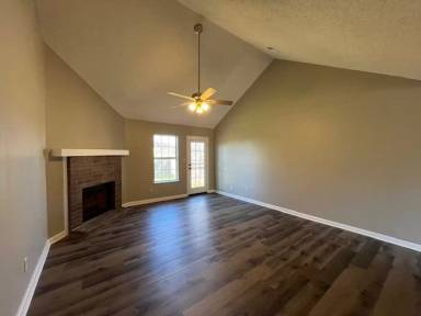 Main picture of 7023 Foxhall Dr