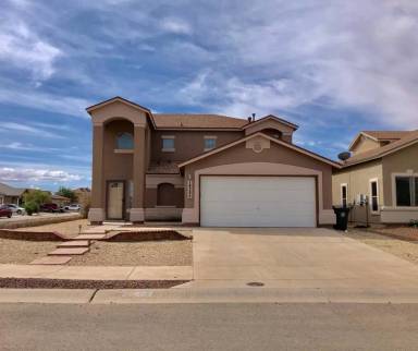 Main picture of 14262 Woods Point Ave