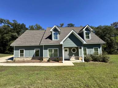 Main picture of 402 Lee Road 2203
