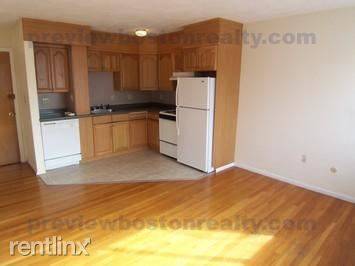 Main picture of 360 Market St