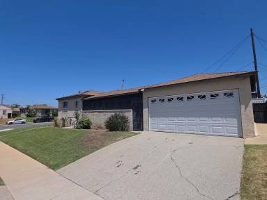 Main picture of 2157 W 109th Pl