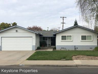 Main picture of 1101 Lillian Dr