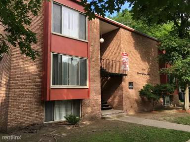 Main picture of 1310 Packard St