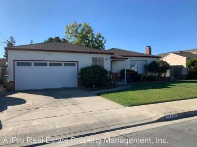 Main picture of 37435 Willowood Dr