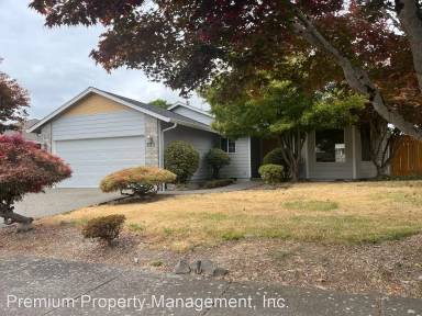 Main picture of 253 Ridgecrest Dr N