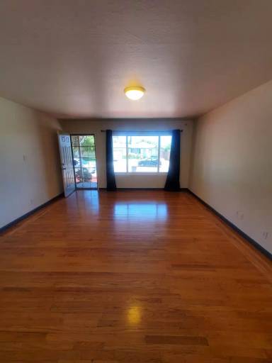 Main picture of 1232 Giovanni St