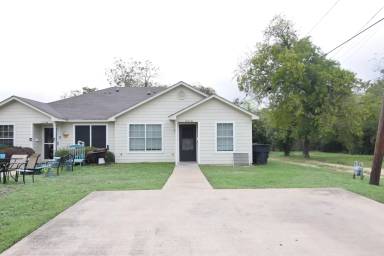 Main picture of 117 S 22nd St. Temple-