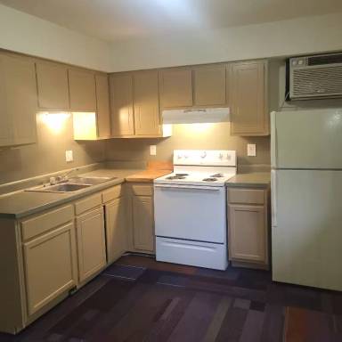 Main picture of 1003 Colonial Dr