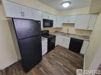 Main picture of 921 7th St S