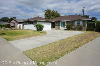 Main picture of 2454 Balfour Ave