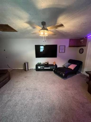 Main picture of 5807 Betsy Cir