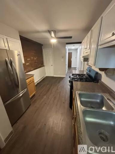 Main picture of 180 Western Ave