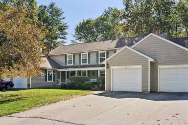 Main picture of 7 Dunnhill Dr