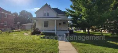Main picture of 1108 N 6th St