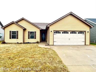 Main picture of 236 Azalea Dr