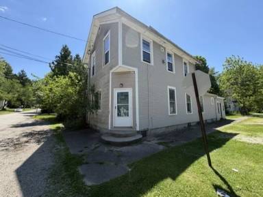 Main picture of 254 W Elm St