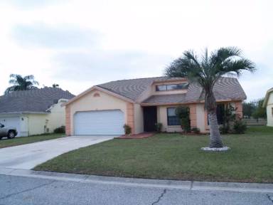 Main picture of 704 49th St E