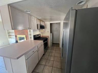 Main picture of 3908 Denise Ct NE