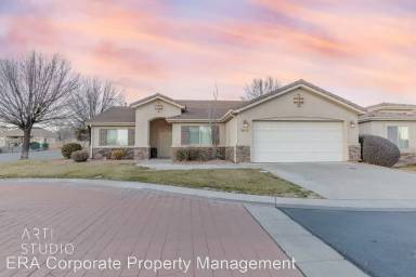 Main picture of 804 W Monte Verde Cir