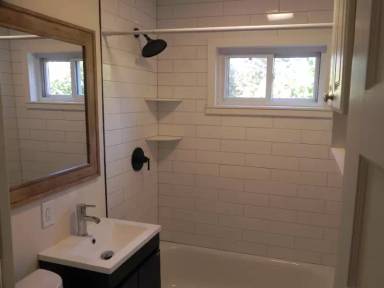 Main picture of 186 Grasmere Ave