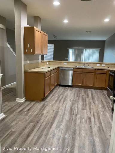 Main picture of 3680C Creswick Cir