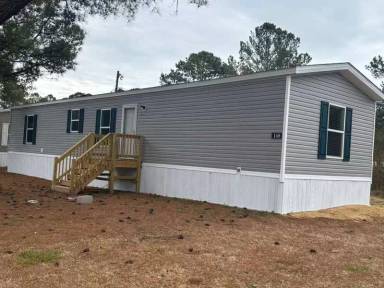 Main picture of 913 Wave Ln