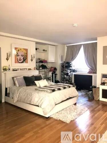 Main picture of 115 Beacon St