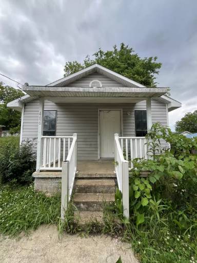Main picture of 406 W Ripley Ave