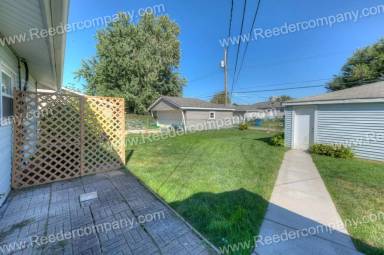 Main picture of 7633 Kentucky Ave
