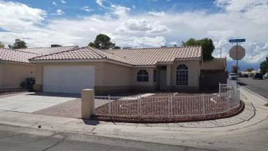 Main picture of 3717 Iverson Ln