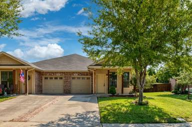 Main picture of 366 Armstrong Ln