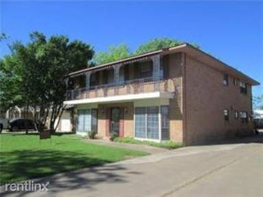 Main picture of 2101 Oakhurst Dr