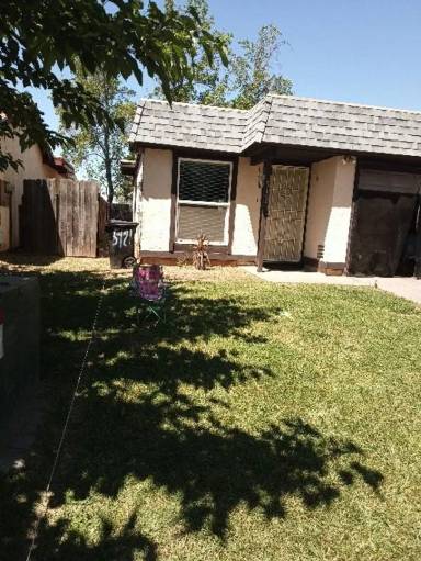 Main picture of 5121 Shell St