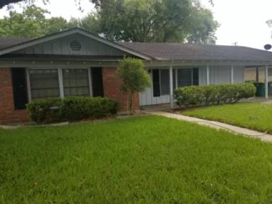 Main picture of 2001 Bon Aire Ave
