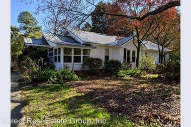 Main picture of 619 E Unionville Indian Trail Rd