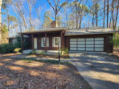 Main picture of 515 Wilderness Dr