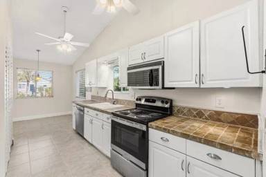 Main picture of 9770 Nickels Blvd
