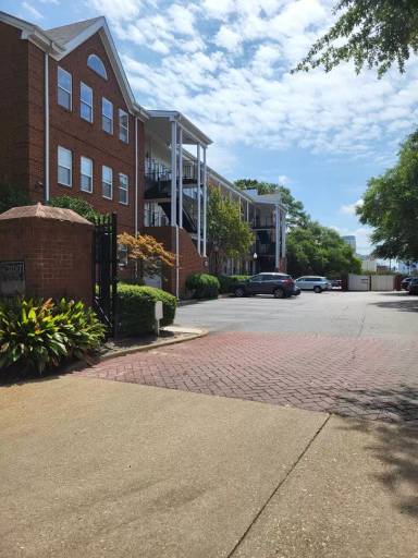 Main picture of 101 Westover Ave