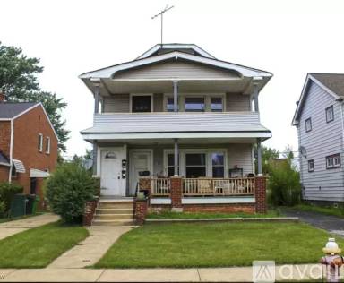 Main picture of 20271 Naumann Ave